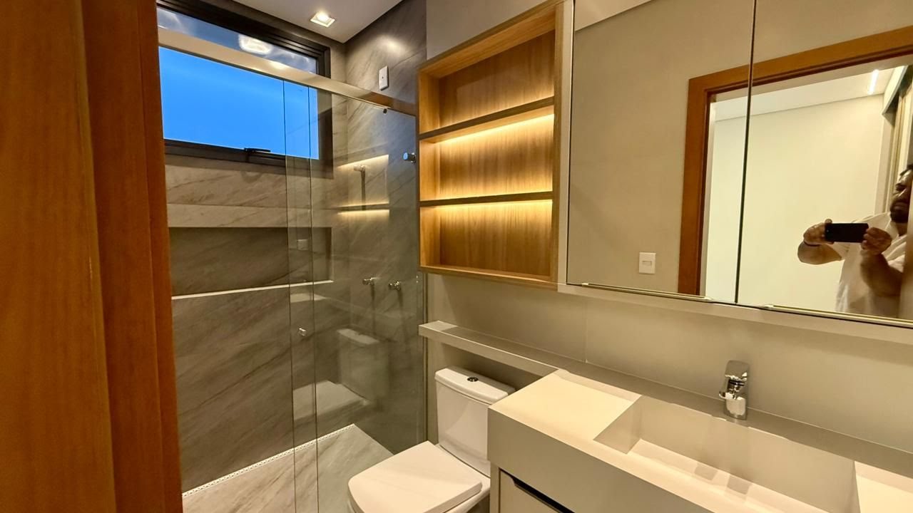 Casa à venda com 4 quartos, 4 suítes, 4 vagas e 263m² no Loteamento Terras de Siena, Ribeirão Preto (SP) — foto 17 de 30