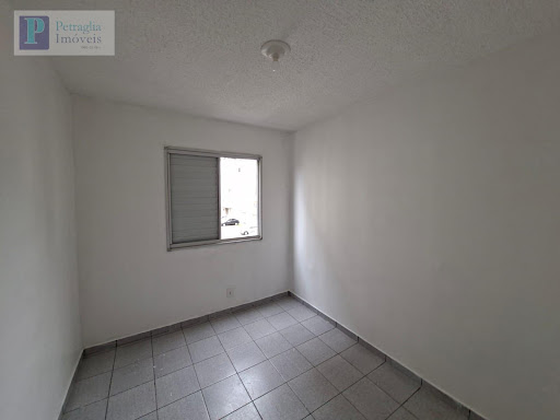 Apartamento em Jardim São Domingos  -  Guarulhos