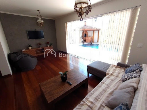 Casa, 4 quartos, 288 m² - Foto 3