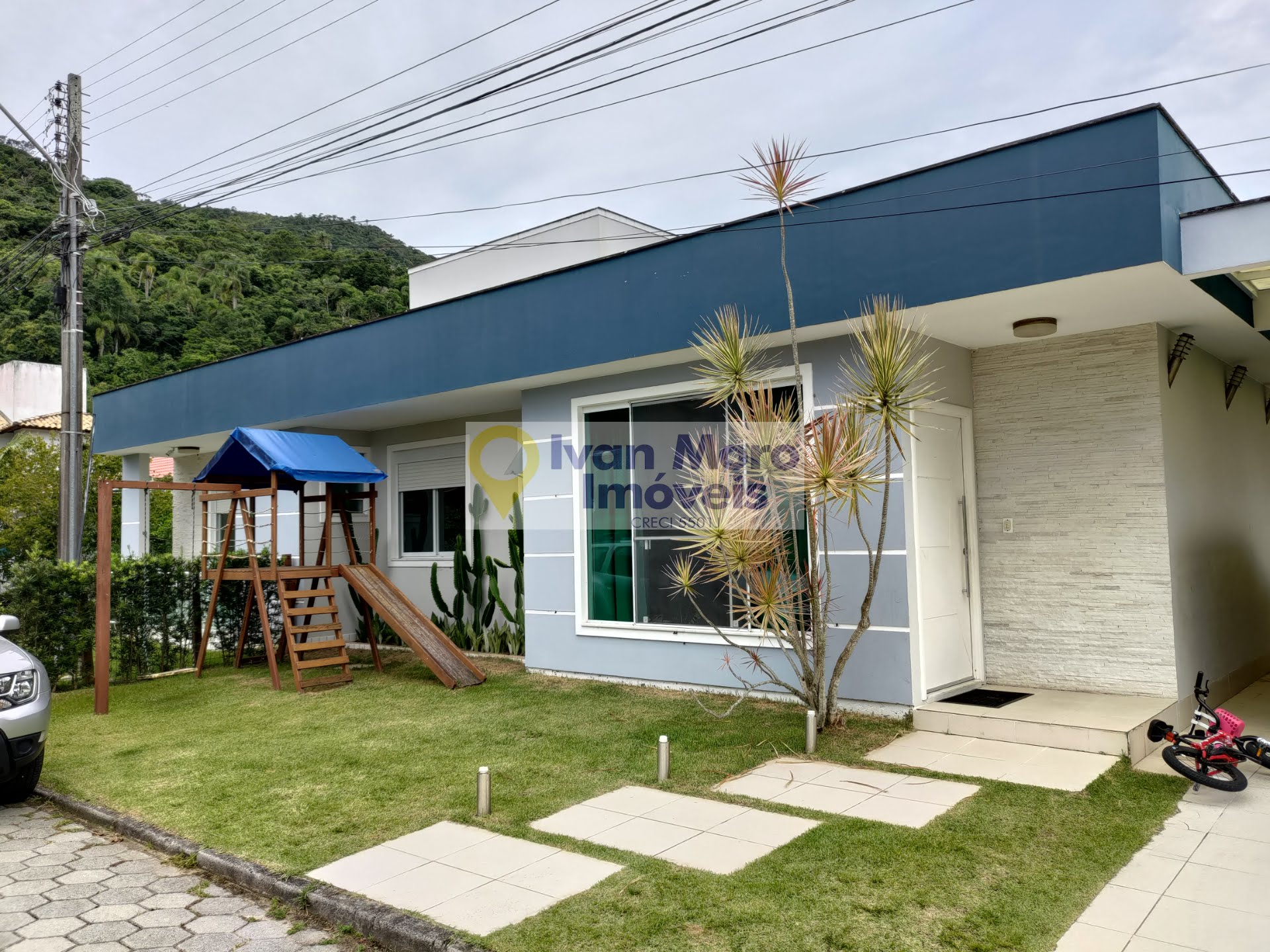 Casa à venda com 4 quartos, 3 suítes, 2 vagas e 224m² no Cachoeira do Bom Jesus, Florianópolis (SC) — foto 3 de 30