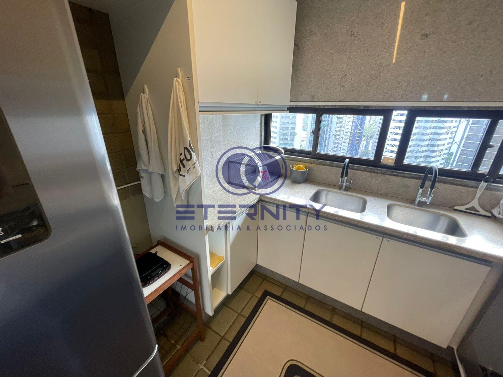 Apartamento à venda com 4 quartos, 4 suítes, 4 vagas e 335m² no Jaqueira, Recife (PE) — foto 18 de 30
