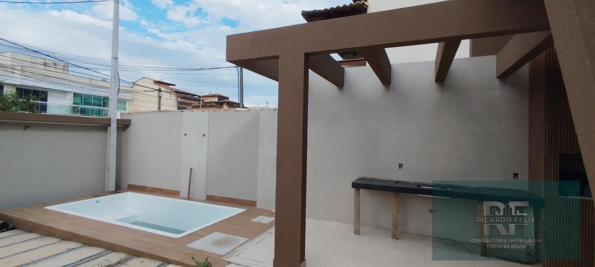 Casa à venda com 4 quartos, 1 suíte, 2 vagas e 102m² no Recreio, Rio das Ostras (RJ) — foto 4 de 19