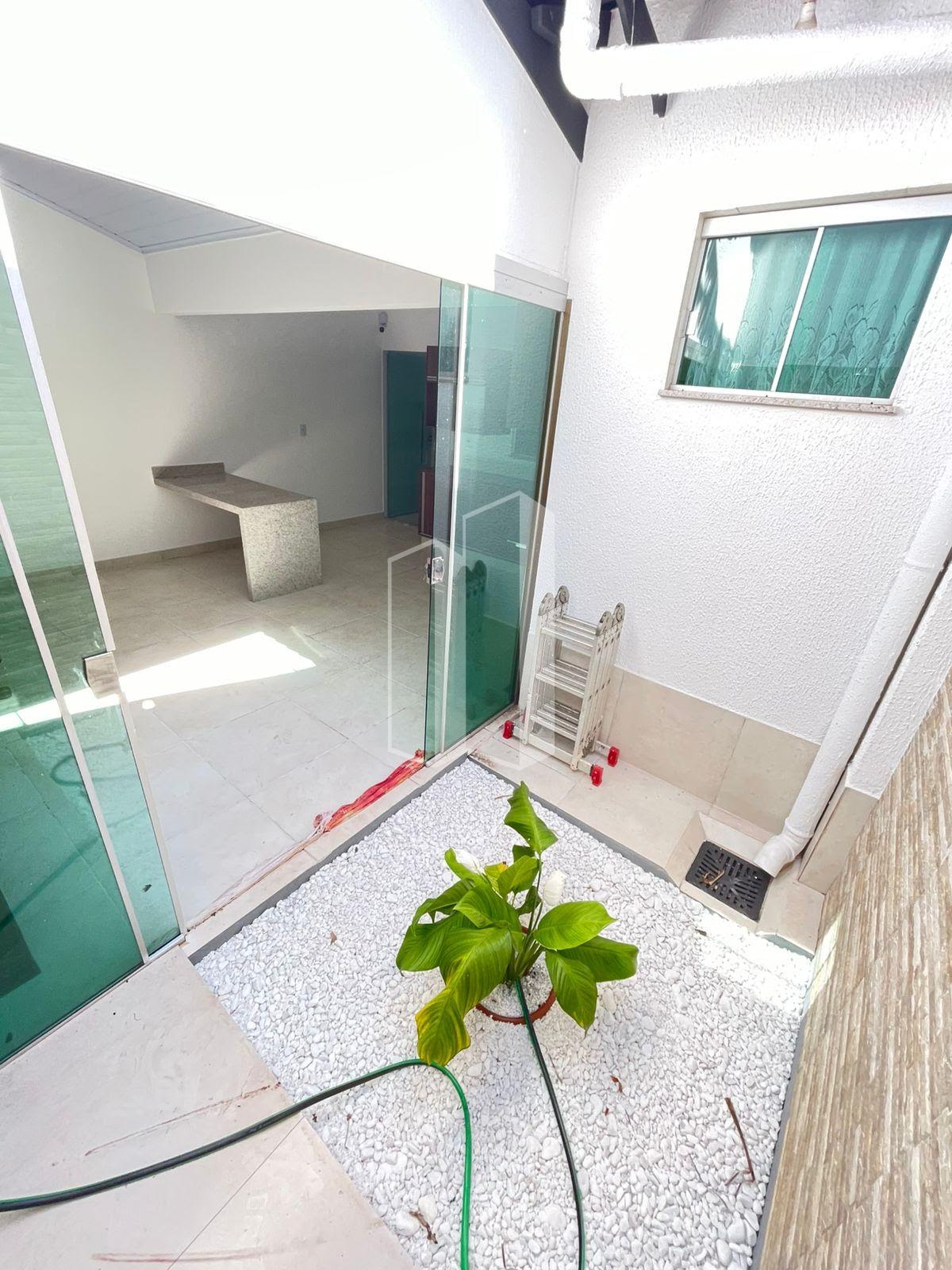 Casa à venda com 3 quartos, 1 suíte, 4 vagas e 180m² no Residencial Center Ville, Goiânia (GO) — foto 22 de 25