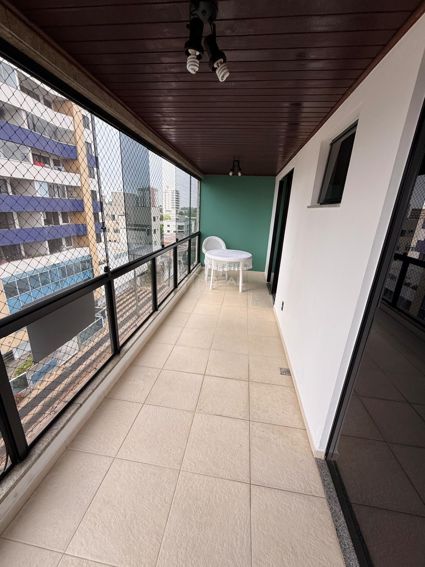 Apartamento à venda com 3 quartos, 1 suíte, 2 vagas e 125m² no Centro, Campos dos Goytacazes (RJ) — foto 21 de 30