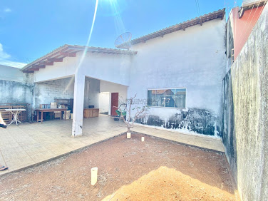 Casa em Loteamento Estrela  -  Catalão