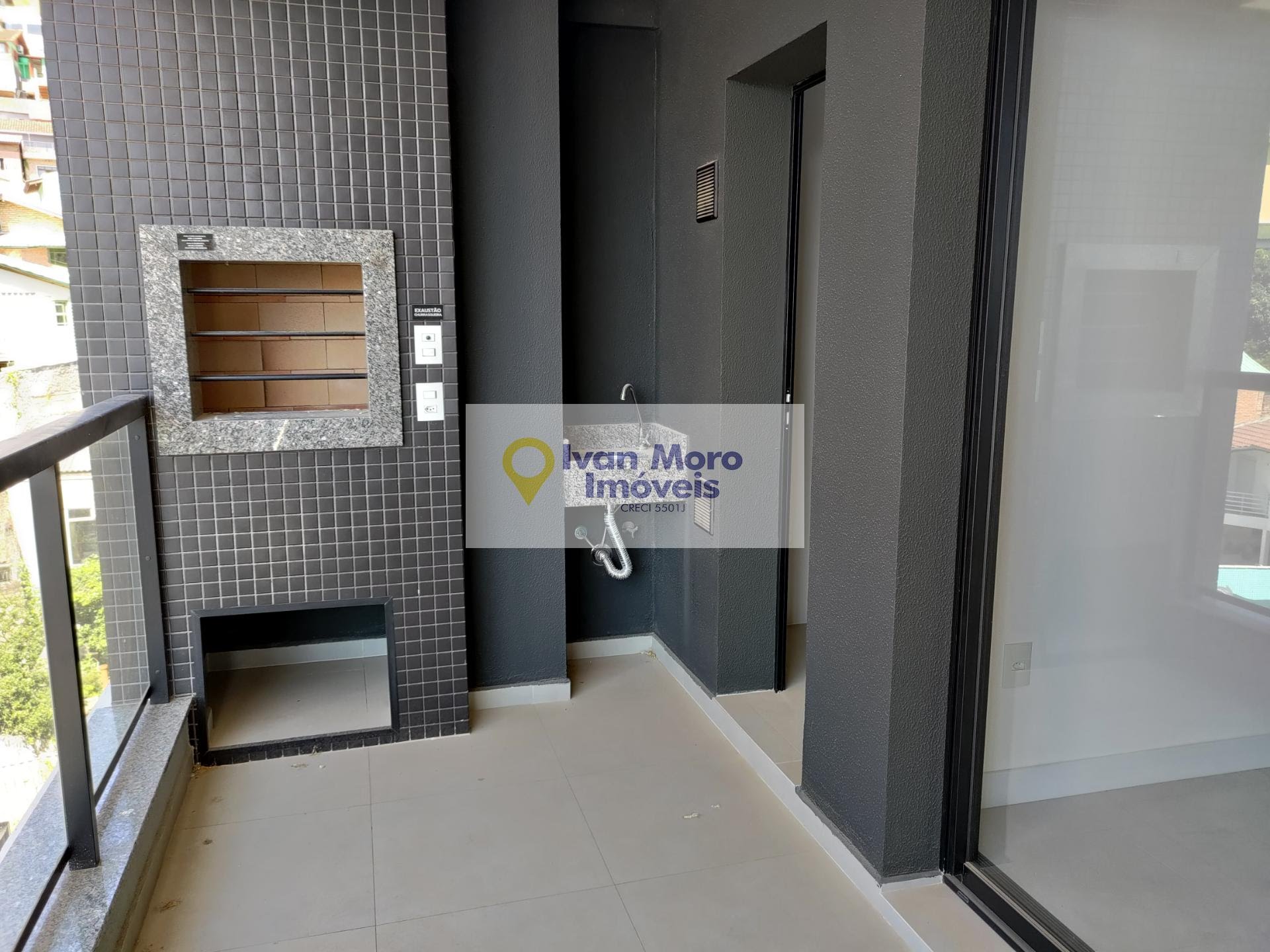 Apartamento à venda com 3 quartos, 3 suítes, 2 vagas e 110m² no Centro, Florianópolis (SC) — foto 15 de 30