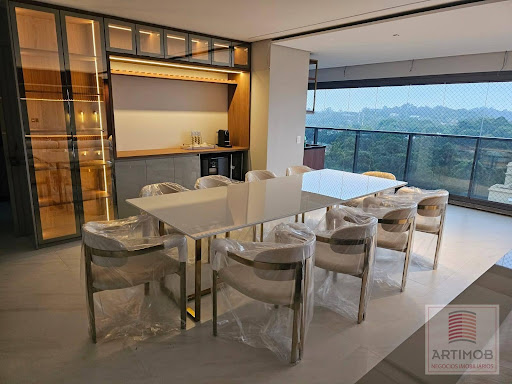 Apartamento à Venda no Jardim São Luís, 186m², 3 Suítes, SP