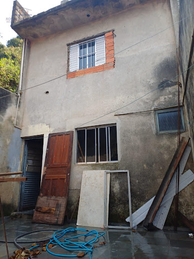 fundos edicula