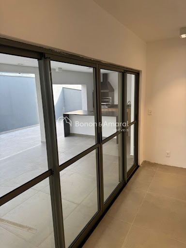 Casa, 3 quartos, 240 m² - Foto 9