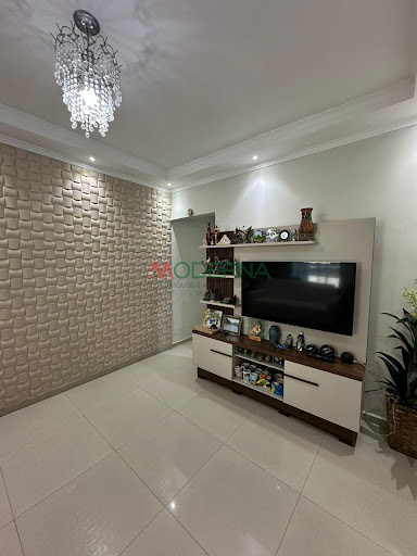 Sobrado à venda em Paulicéia SBC, 2 dormitórios, 150m² - R$615mil