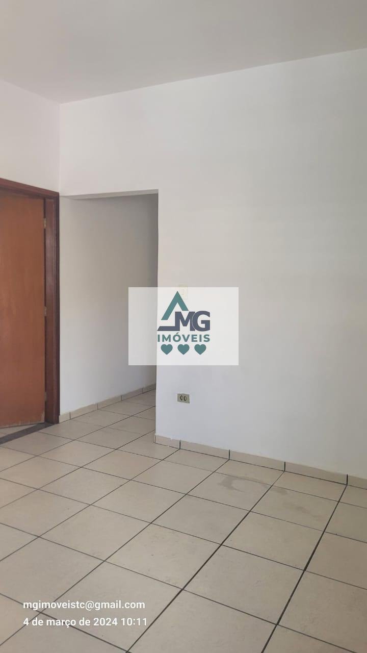 Casa à venda com 4 quartos, 1 suíte, 4 vagas e 150m² no Cotia, Três Corações (MG) — foto 12 de 21