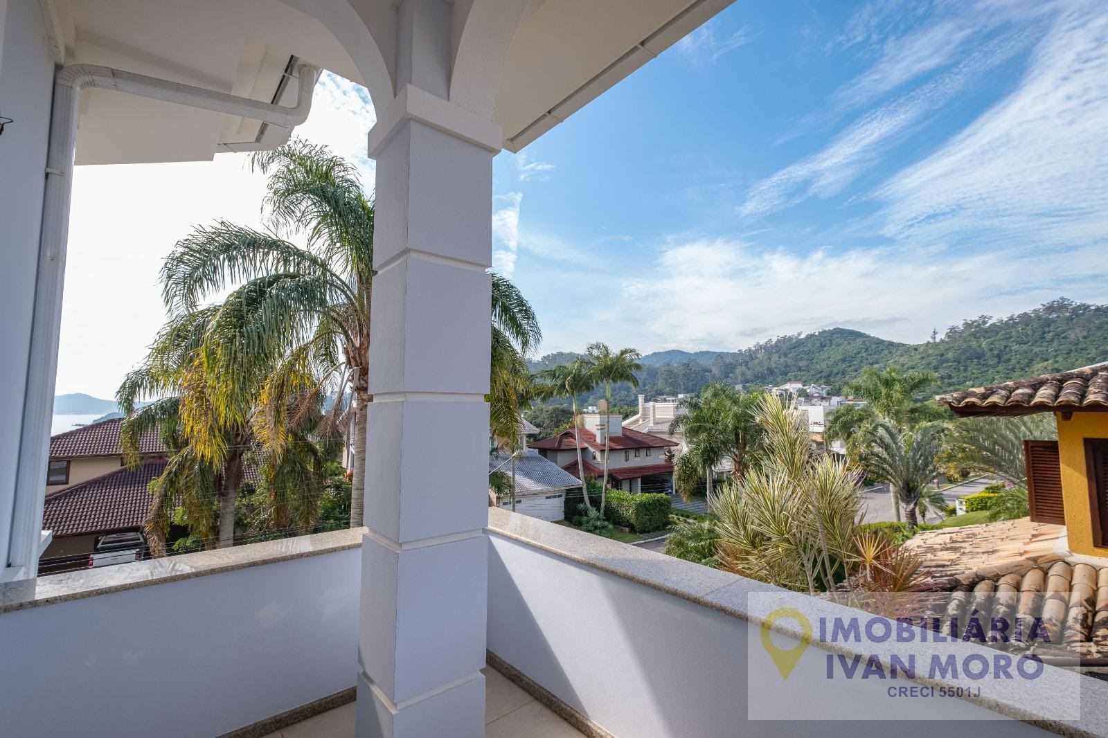 Casa à venda com 5 quartos, 4 suítes, 4 vagas e 511m² no Cacupé, Florianópolis (SC) — foto 23 de 30
