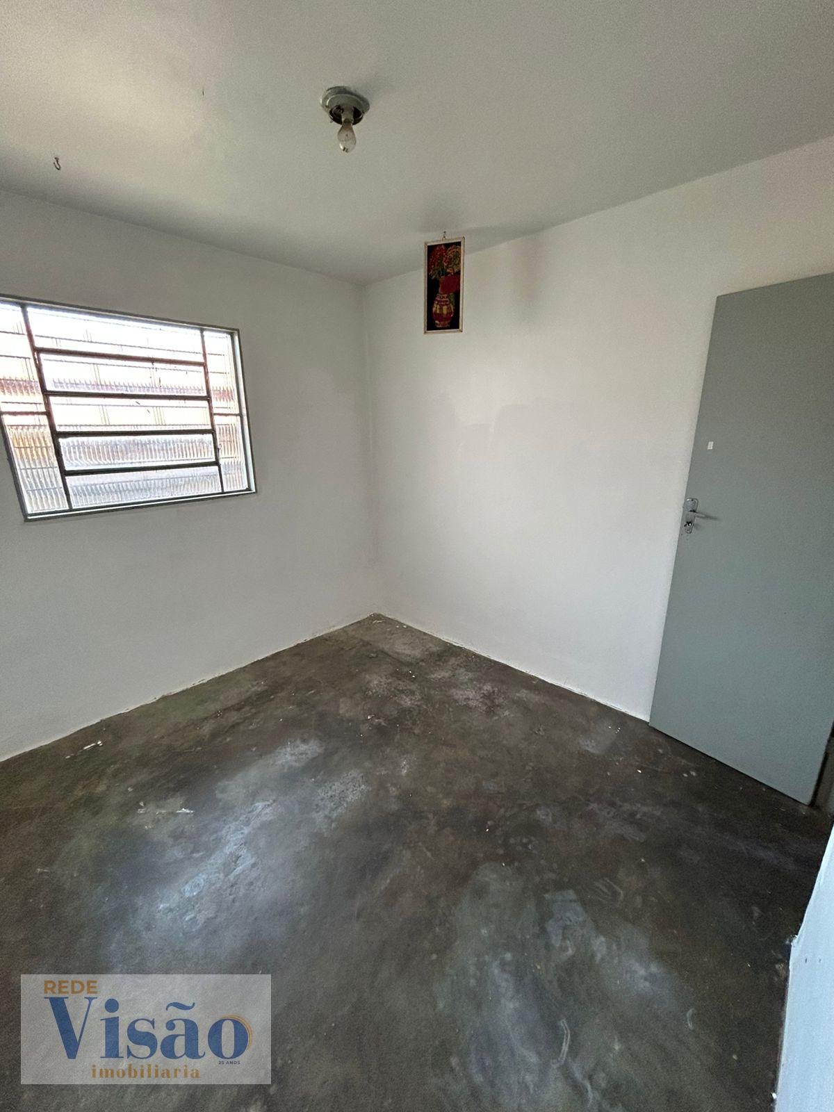 Comercial para alugar com 3 banheiros no Vila Mariana, Paracatu (MG) — foto 13 de 21