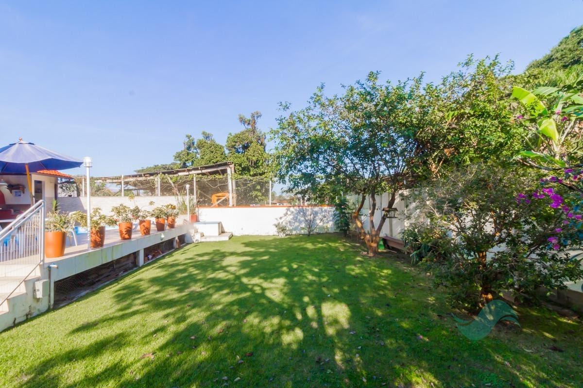 Casa à venda com 4 quartos, 1 suíte, 2 vagas e 630m² no Sambaqui, Florianópolis (SC) — foto 13 de 30