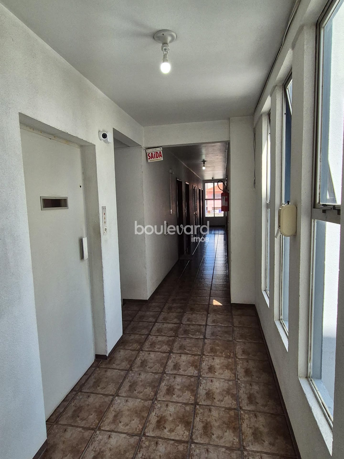 Apartamento à venda com 2 quartos, 1 banheiro, 1 vaga e 61m² no Barreiros, São José (SC) — foto 15 de 18