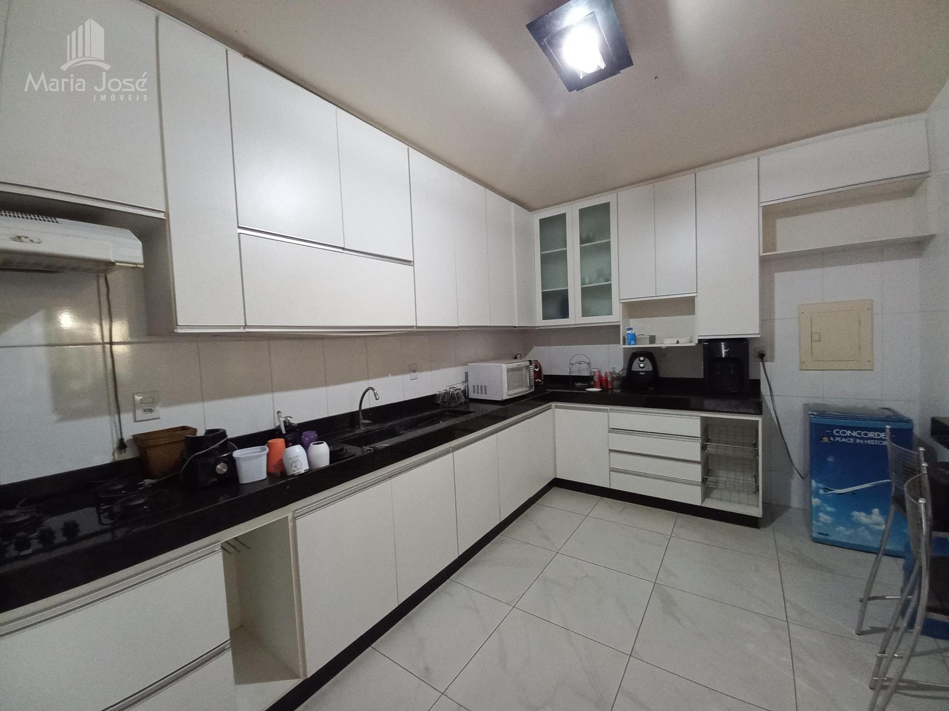 Casa à venda com 3 quartos, 3 banheiros, 5 vagas e 379m² no Boa Vista, Sete Lagoas (MG) — foto 12 de 30