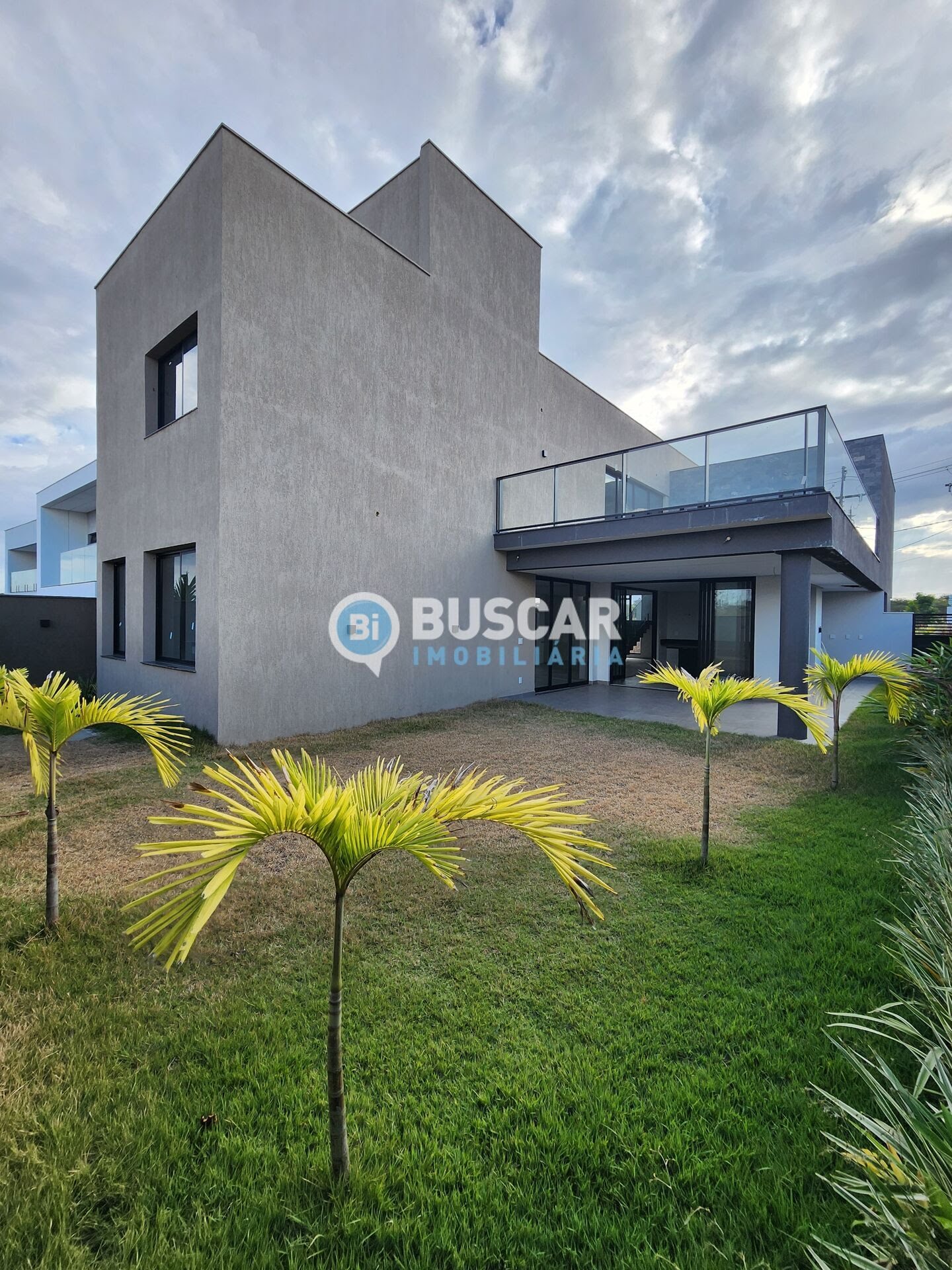 Casa à venda com 4 quartos, 4 suítes, 4 vagas e 400m² no Vale do Jacuípe, Feira de Santana (BA) — foto 7 de 21
