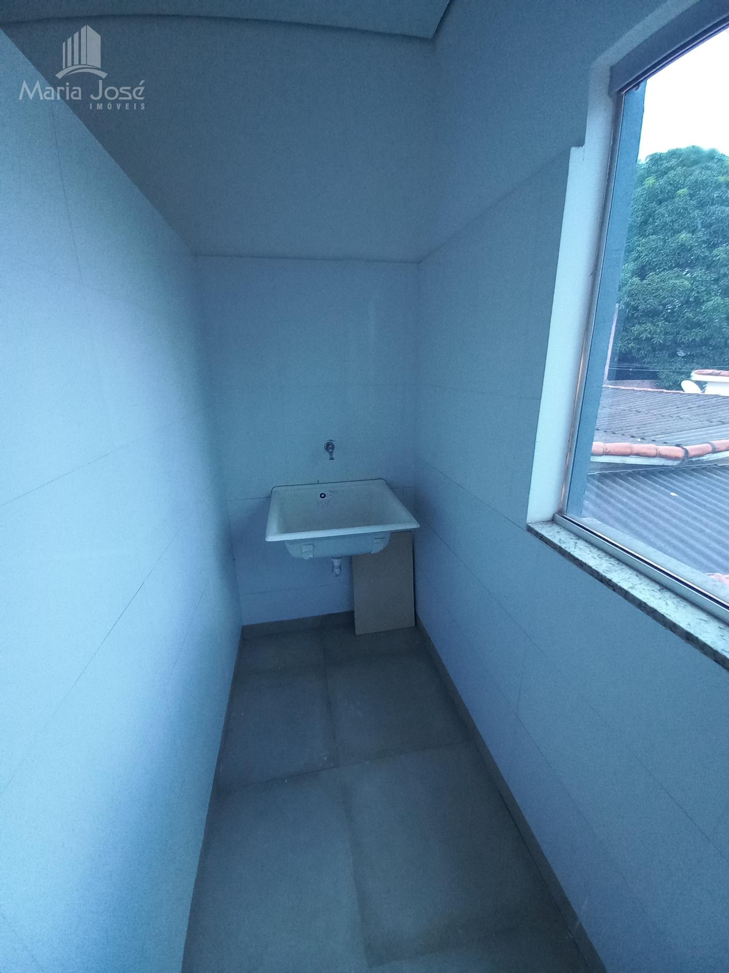 Comercial para alugar com 2 banheiros, 2 vagas e 190m² no Centro, Sete Lagoas (MG) — foto 9 de 12