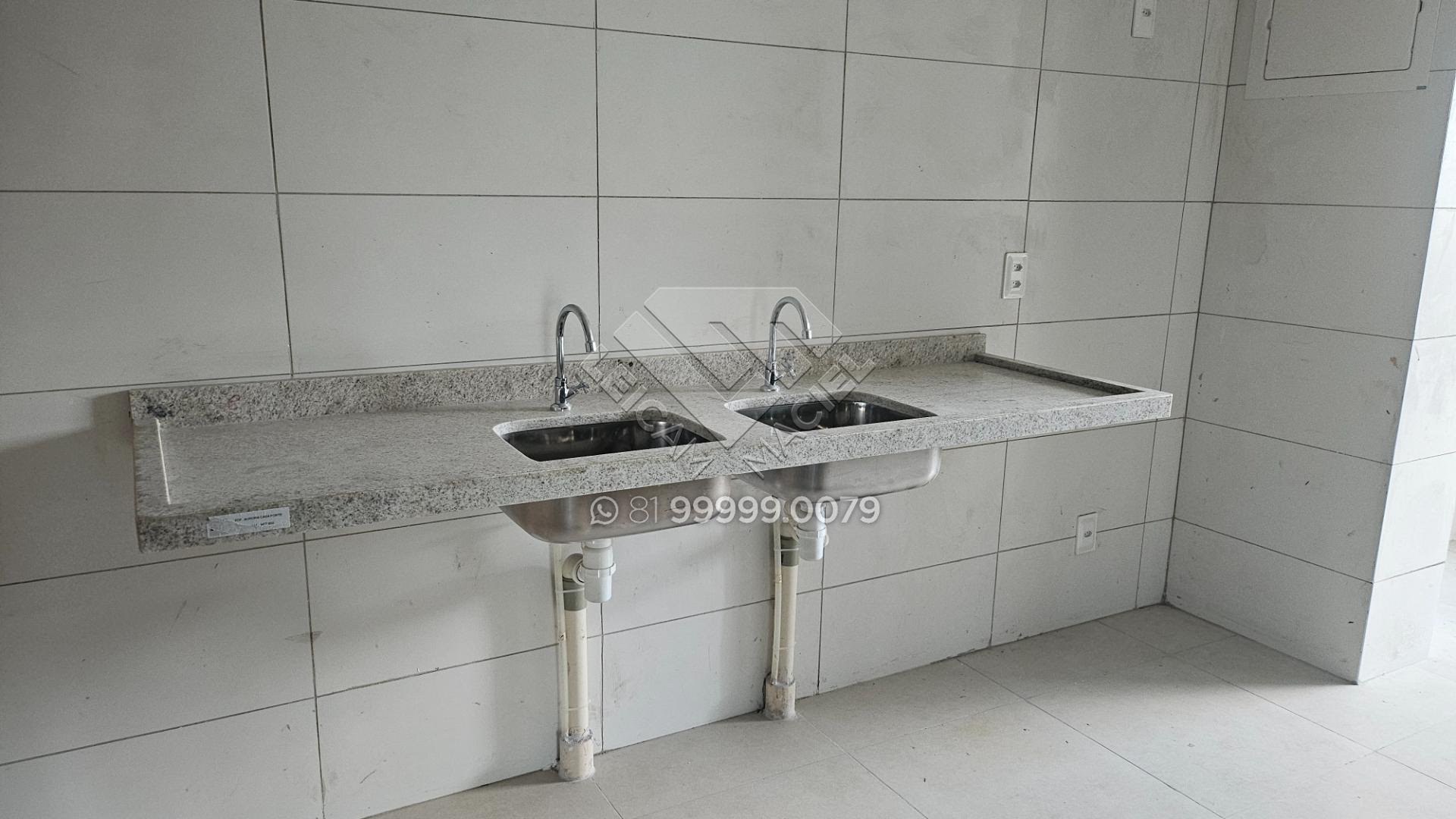 Apartamento à venda com 4 quartos, 3 suítes, 2 vagas e 135m² no Casa Forte, Recife (PE) — foto 16 de 30