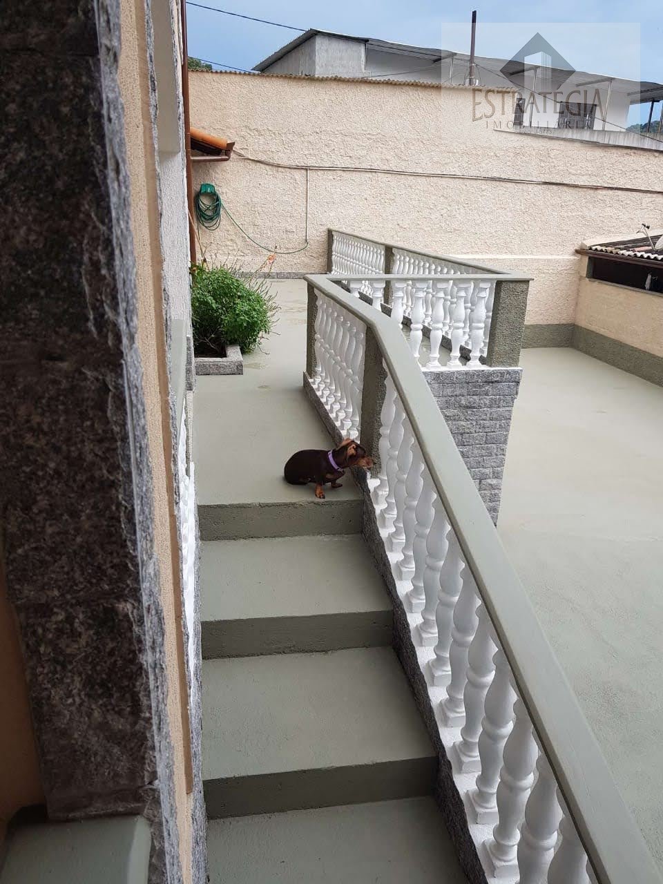 Casa à venda com 3 quartos, 1 suíte, 4 vagas e 225m² no Bingen, Petrópolis (RJ) — foto 12 de 30