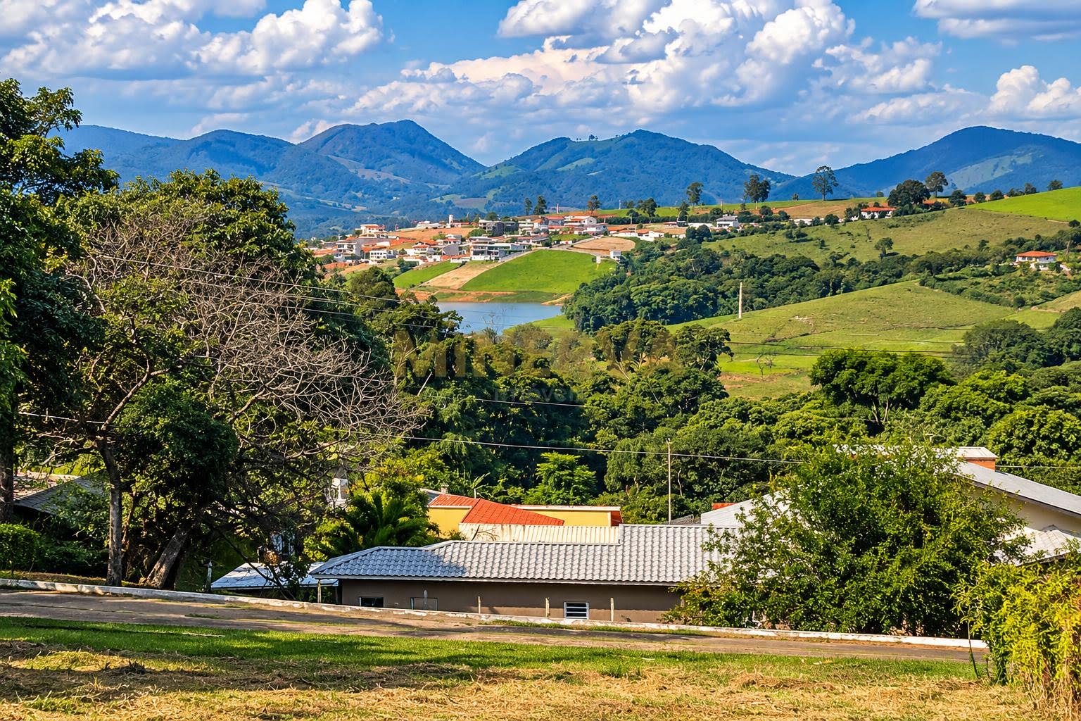 Terreno à venda com 800m² de terreno no Santa Fé II, Joanópolis (SP) — foto 4 de 4