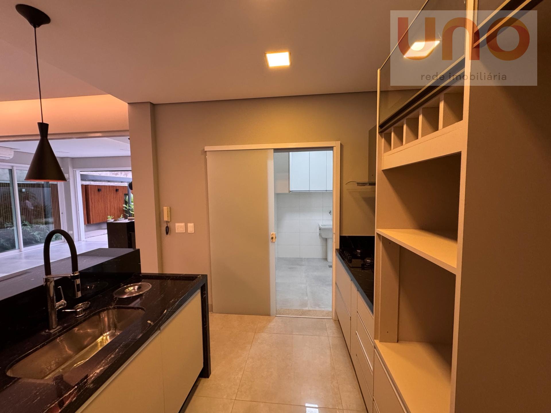 Casa à venda com 4 quartos, 4 suítes, 2 vagas e 308m² no Parque Residencial Maria A Pedrossian, Campo Grande (MS) — foto 20 de 30