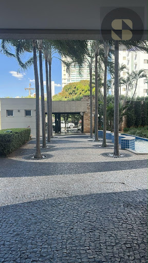 Apartamento em Goiabeiras, Cuiabá: 3 Suítes à Venda
