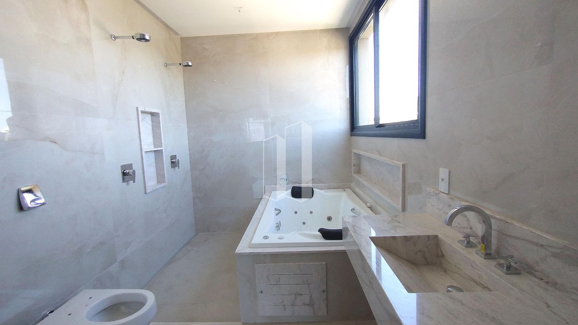 Casa à venda com 5 quartos, 5 suítes, 6 vagas e 470m² no Residencial Alphaville Flamboyant, Goiânia (GO) — foto 17 de 17