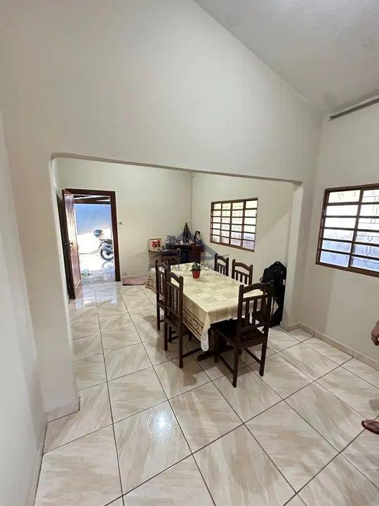 Casa à venda com 2 quartos, 1 banheiro, 3 vagas e 390m² no Novo Horizonte, Sete Lagoas (MG) — foto 11 de 14