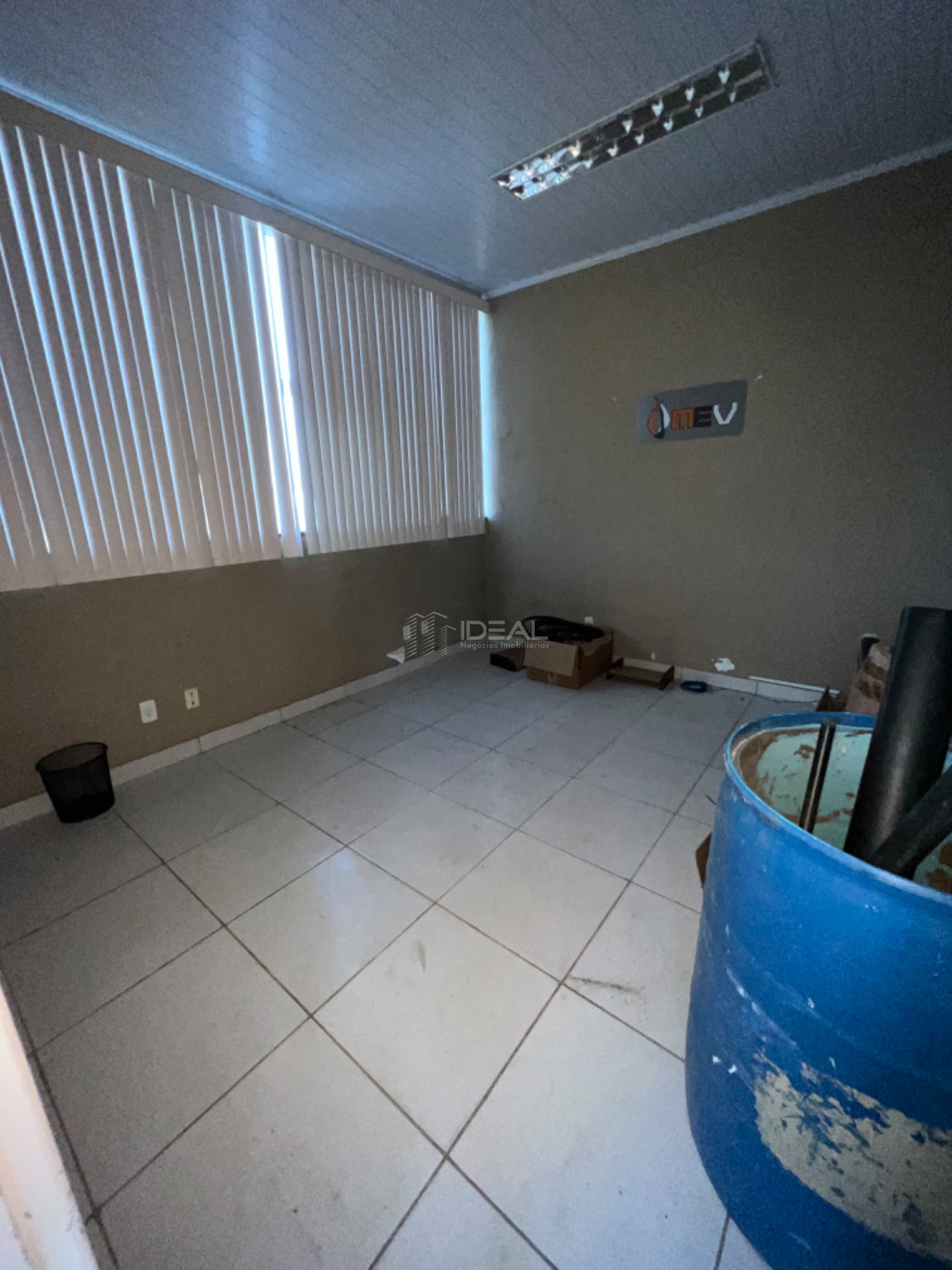Comercial para alugar com 3 banheiros, 6 vagas e 250m² no Vila da Rainha, Campos dos Goytacazes (RJ) — foto 11 de 16