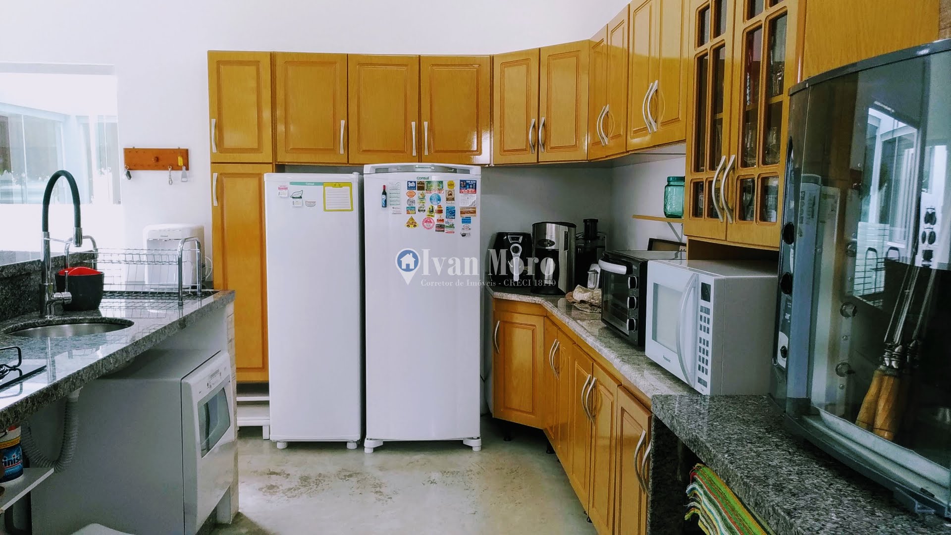 Casa para alugar com 4 quartos, 4 suítes, 2 vagas e 170m² no Daniela, Florianópolis (SC) — foto 25 de 30