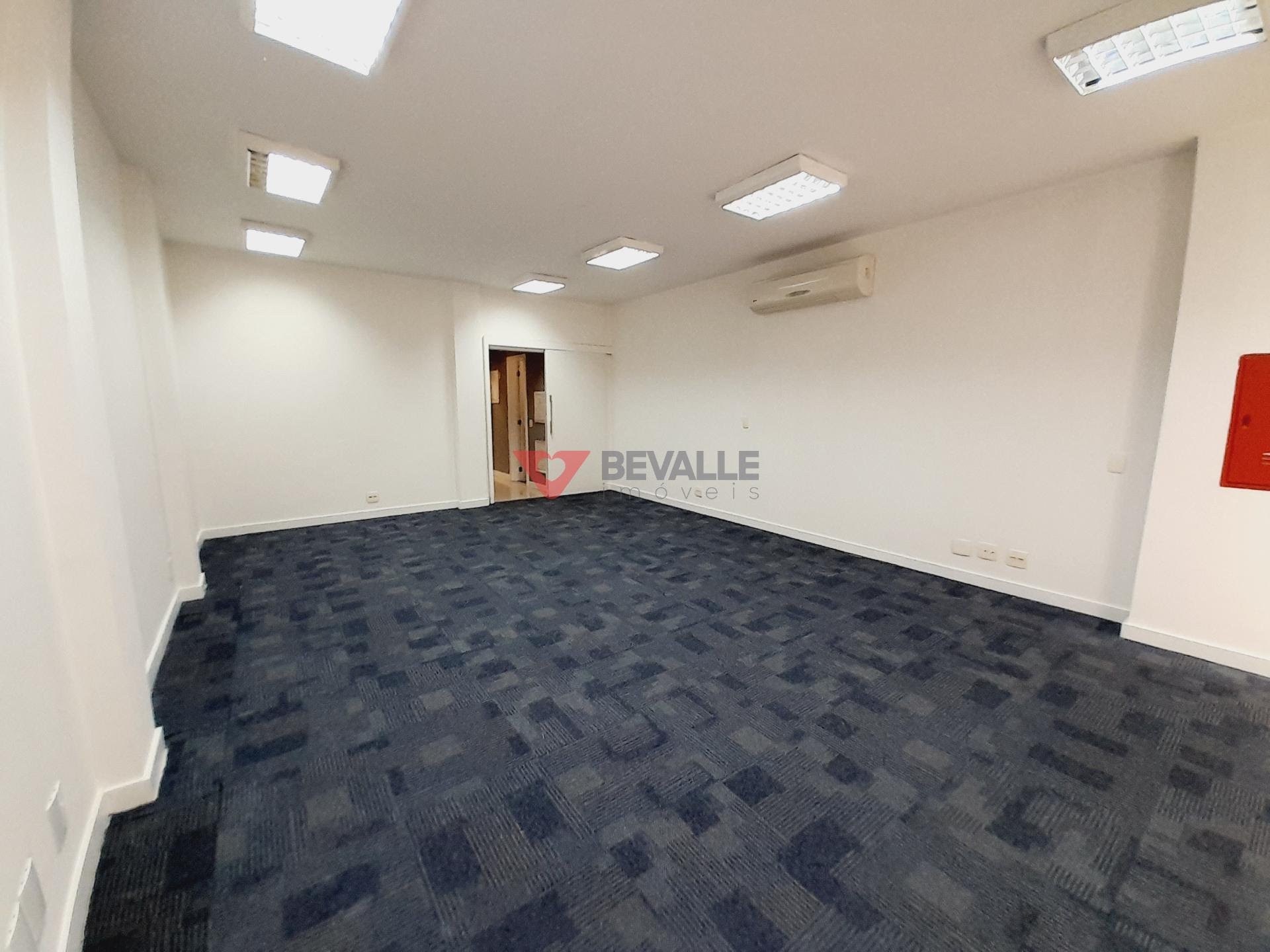 Comercial à venda com 3 banheiros e 280m² no Laranjeiras, Rio de Janeiro (RJ) — foto 24 de 26