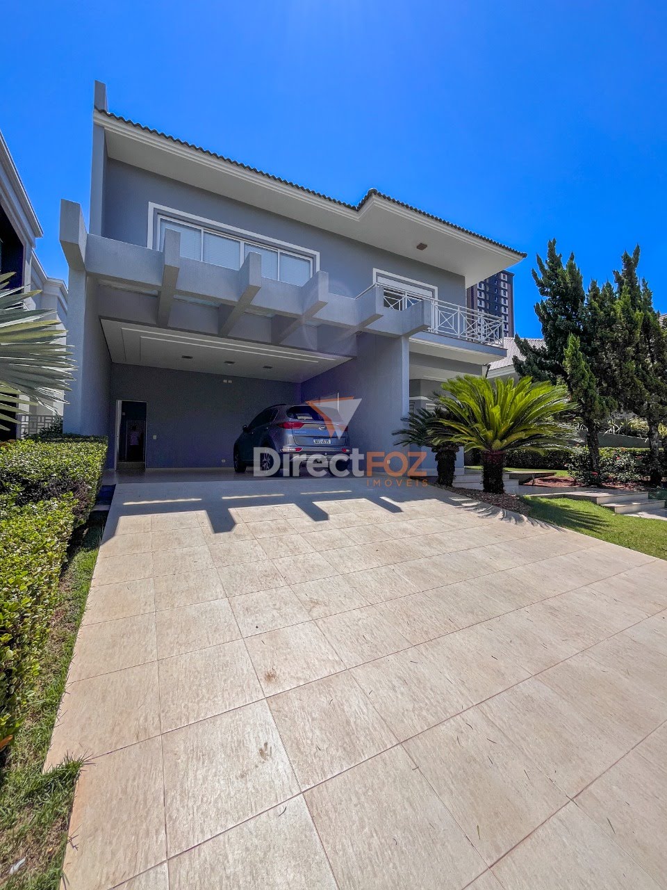Sobrado Mobiliado à Venda no Condomínio Residencial Castel Franco - Foz do Iguaçu
