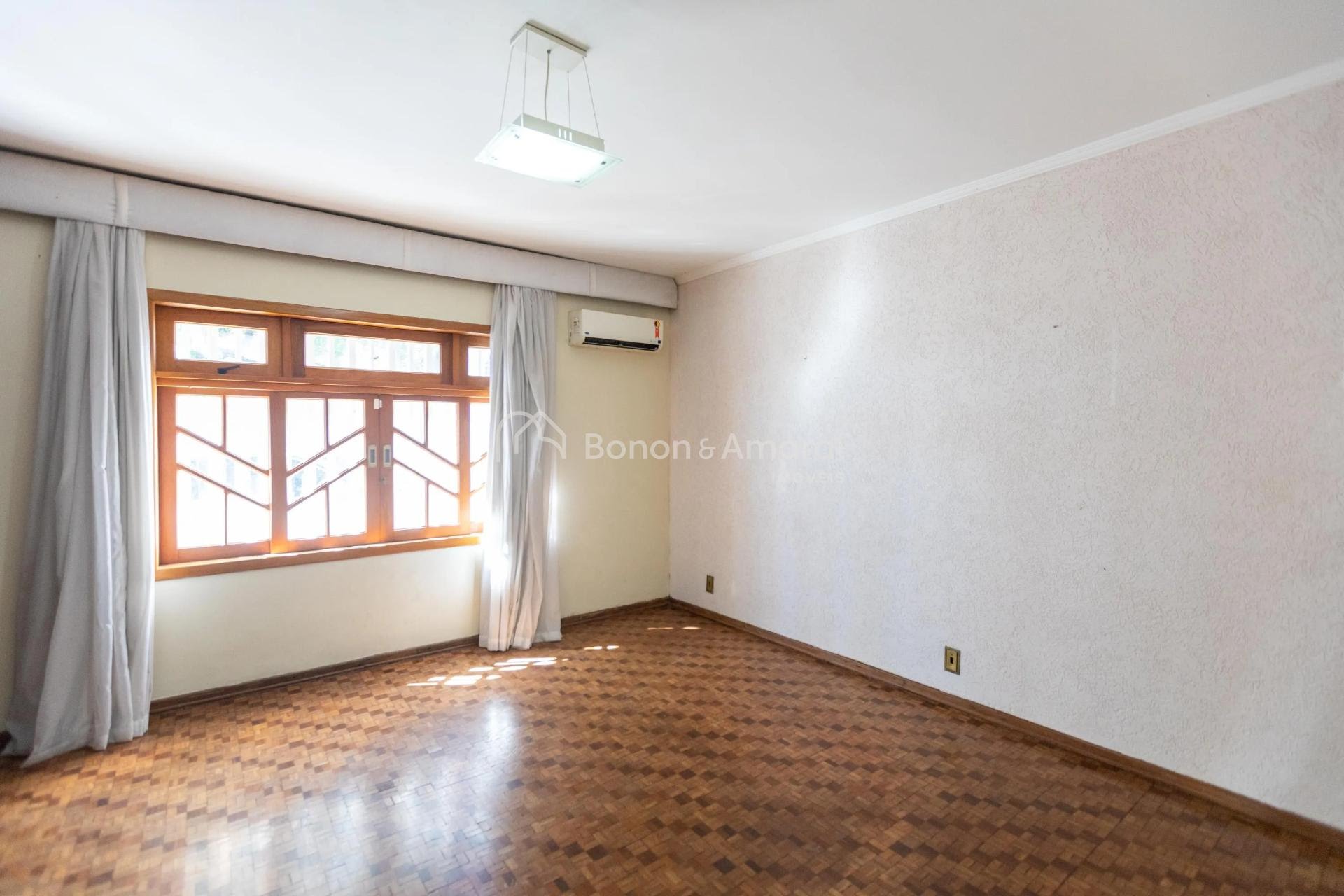 Casa, 3 quartos, 190 m² - Foto 2