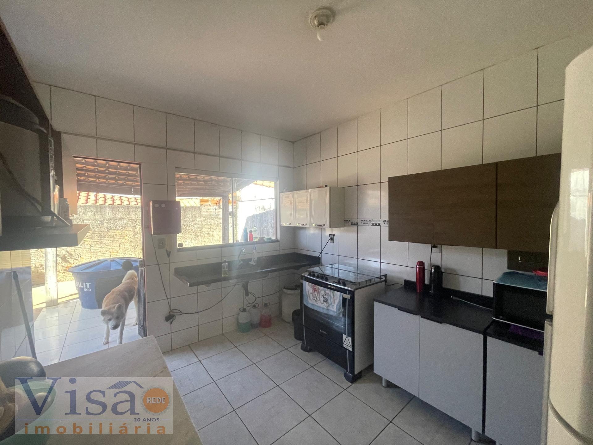 Casa à venda com 3 quartos, 1 banheiro, 2 vagas e 120m² no B. Primavera, Paracatu (MG) — foto 13 de 16