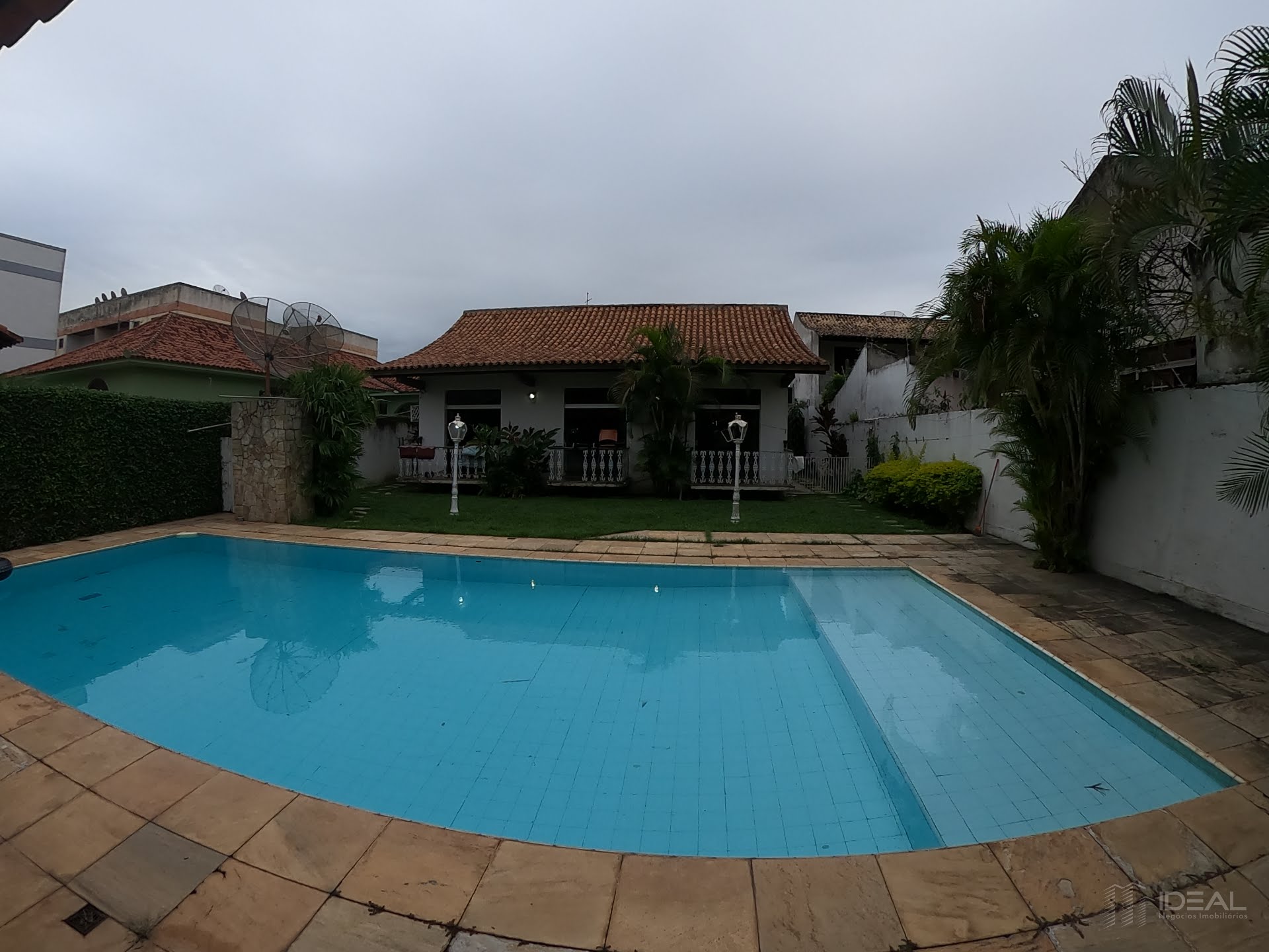 Casa com 4 quartos no flamboyant em Campos dos Goytacazes RJ 