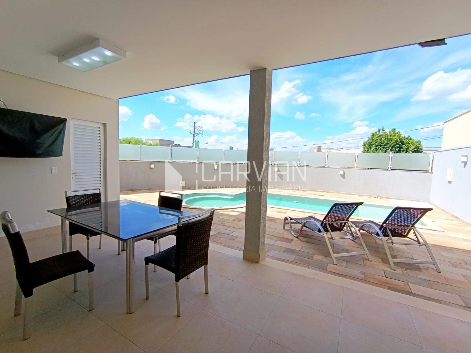 Casa à venda com 3 quartos, 3 suítes, 5 vagas e 255m² no Bonfim Paulista, Ribeirão Preto (SP) — foto 13 de 30