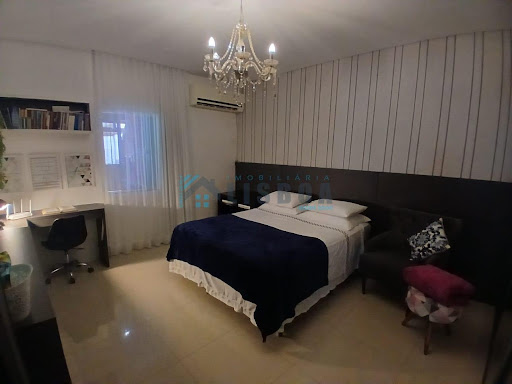 Casa em Forquilhas  -  São José