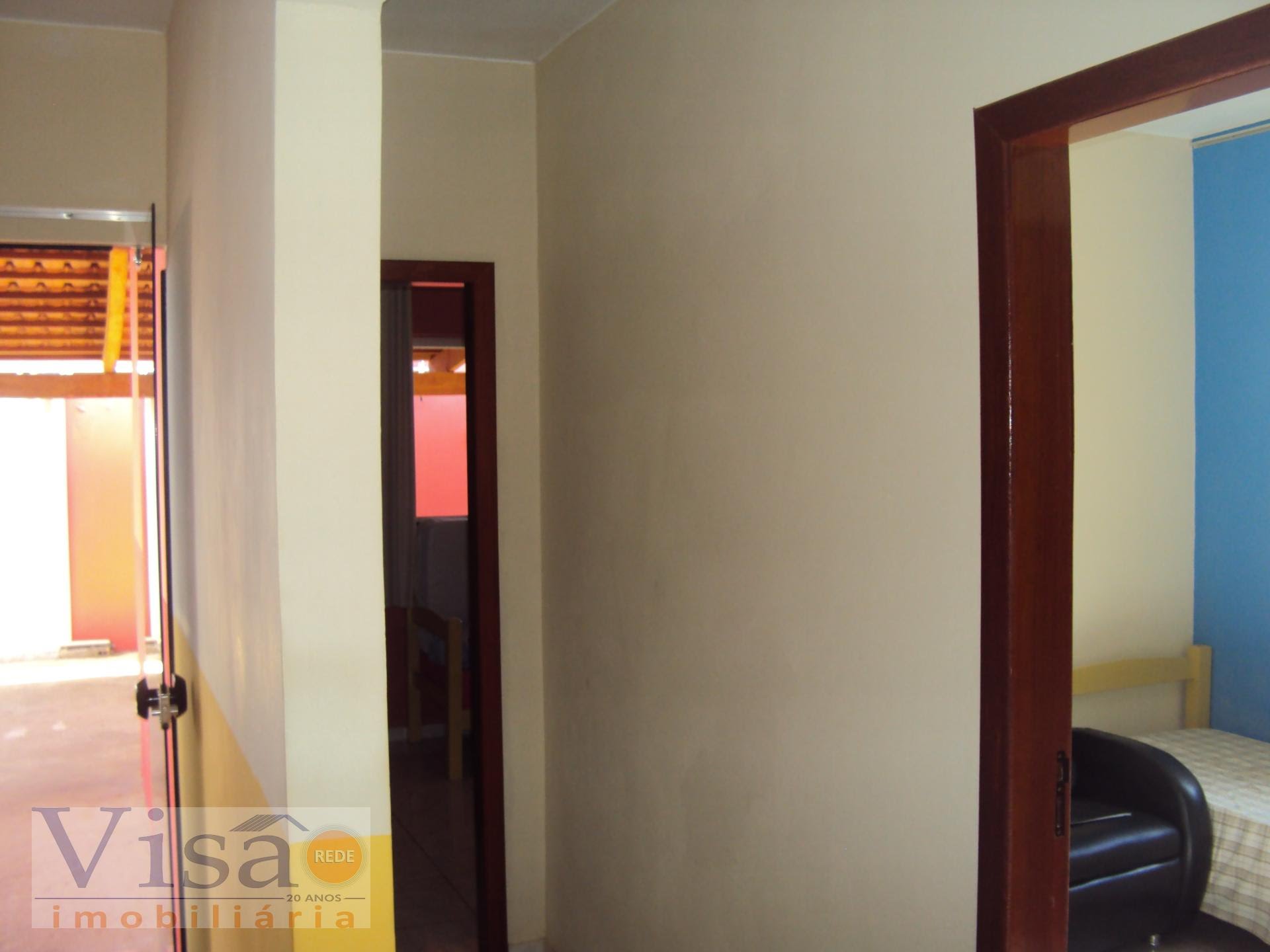 Casa à venda com 3 quartos, 1 banheiro, 2 vagas e 120m² no B. Primavera, Paracatu (MG) — foto 5 de 16