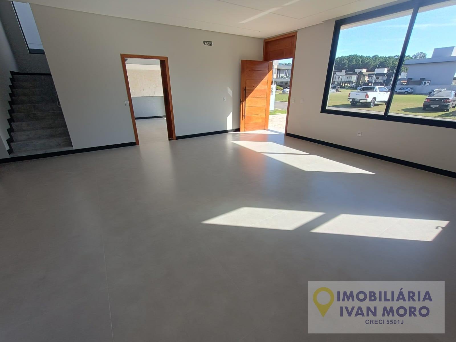 Casa à venda com 4 quartos, 3 suítes, 4 vagas e 250m² no São João do Rio Vermelho, Florianópolis (SC) — foto 3 de 30