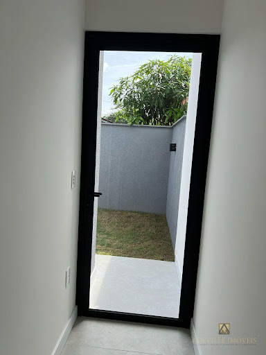 Casa Geminada em Iririú  -  Joinville