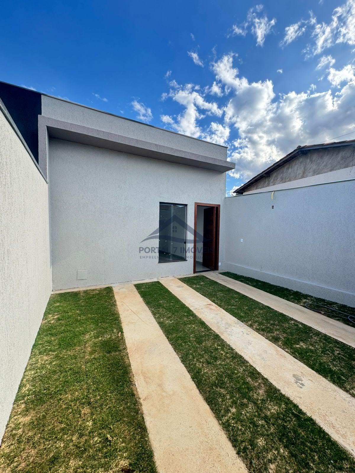 Casa à venda com 4 quartos, 1 suíte, 2 vagas e 97m² no Nossa Senhora das Gracas, Sete Lagoas (MG) — foto 2 de 13