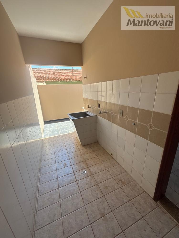 Casa à venda com 2 quartos, 1 suíte, 1 vaga e 300m² no Vila Doutor Laurindo, Tatuí (SP) — foto 6 de 18