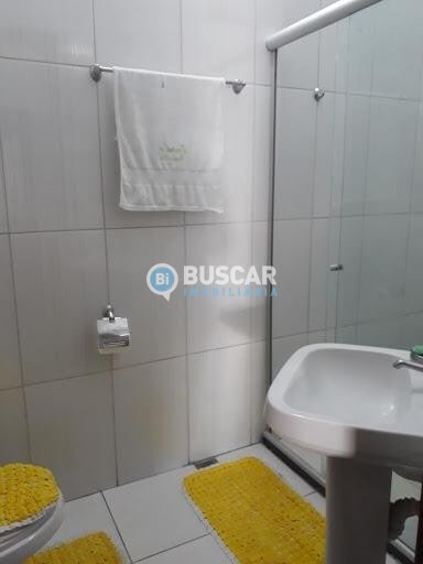 Casa à venda com 10 quartos, 3 suítes, 4 vagas e 360m² no Mangabeira, Feira de Santana (BA) — foto 2 de 17