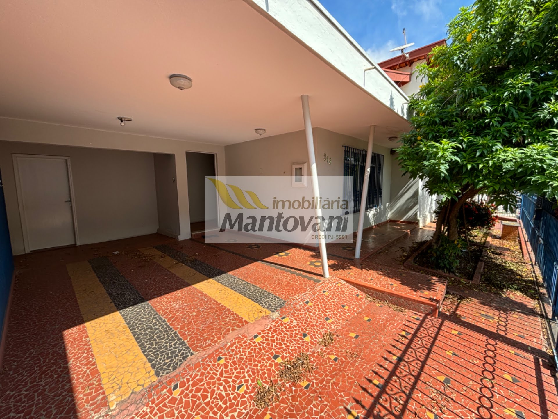 Casa à venda com 3 quartos, 1 suíte, 2 vagas e 270m² no Centro, Tatuí (SP) — foto 3 de 16