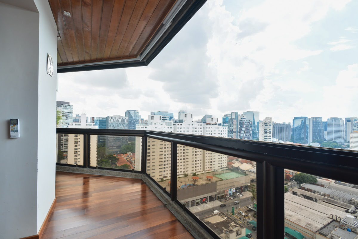 Apartamento à venda com 2 quartos, 1 suíte, 2 vagas e 151m² no Vila Nova Conceição, São Paulo (SP) — foto 18 de 30