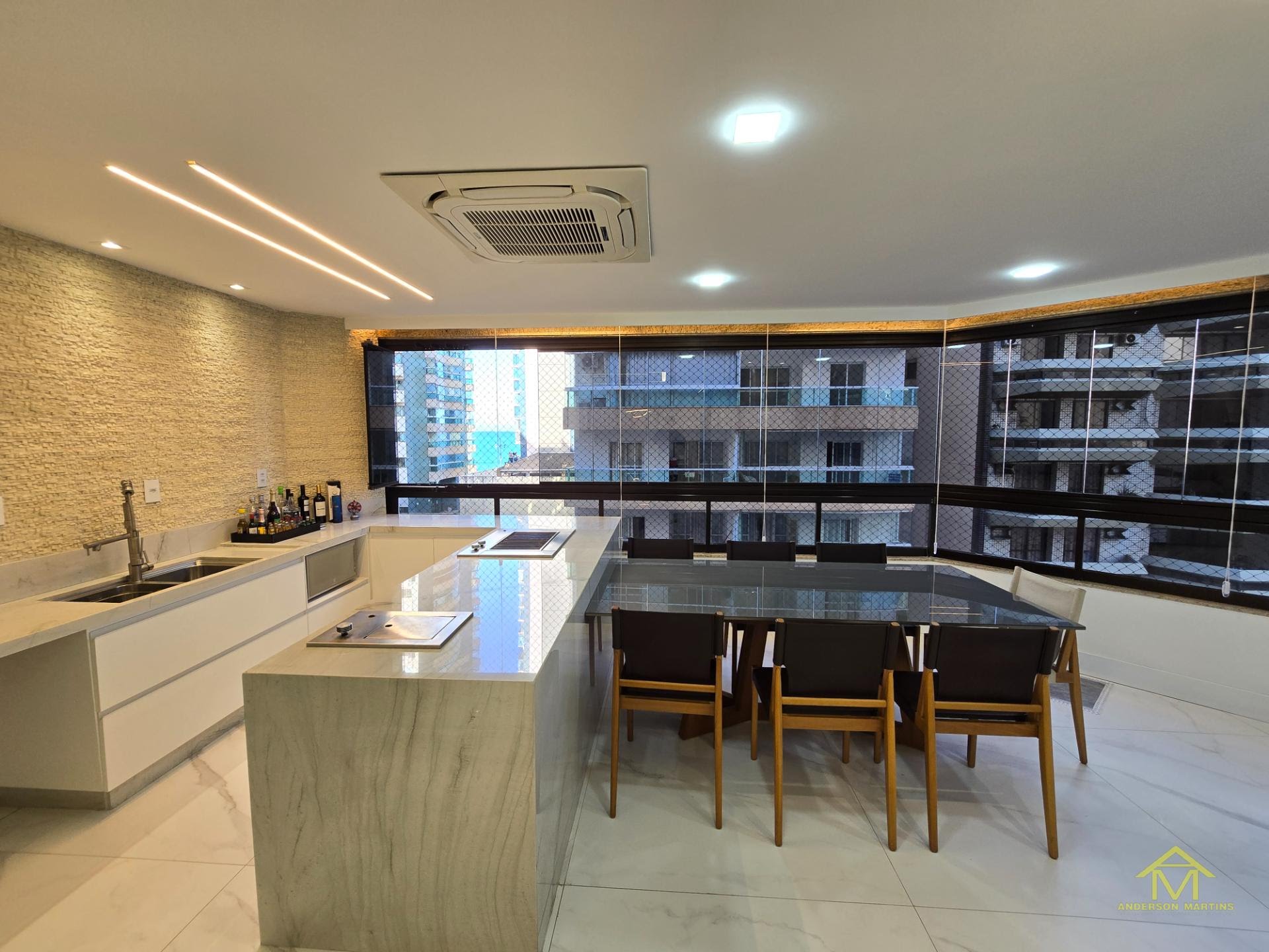 Apartamento à venda com 4 quartos, 4 banheiros, 3 vagas e 260m² no Itapuã, Vila Velha (ES) — foto 14 de 20