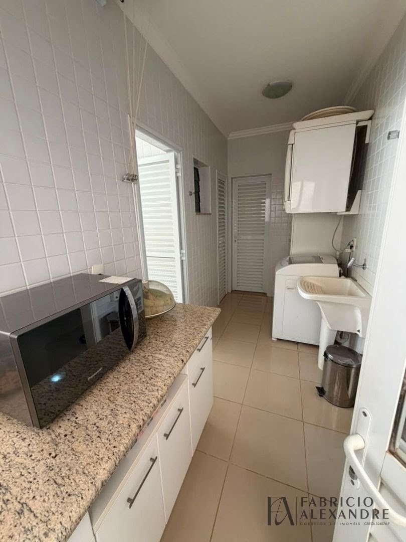 Casa à venda com 4 quartos, 4 suítes, 4 vagas e 337m² no Recanto Real, São José do Rio Preto (SP) — foto 14 de 30