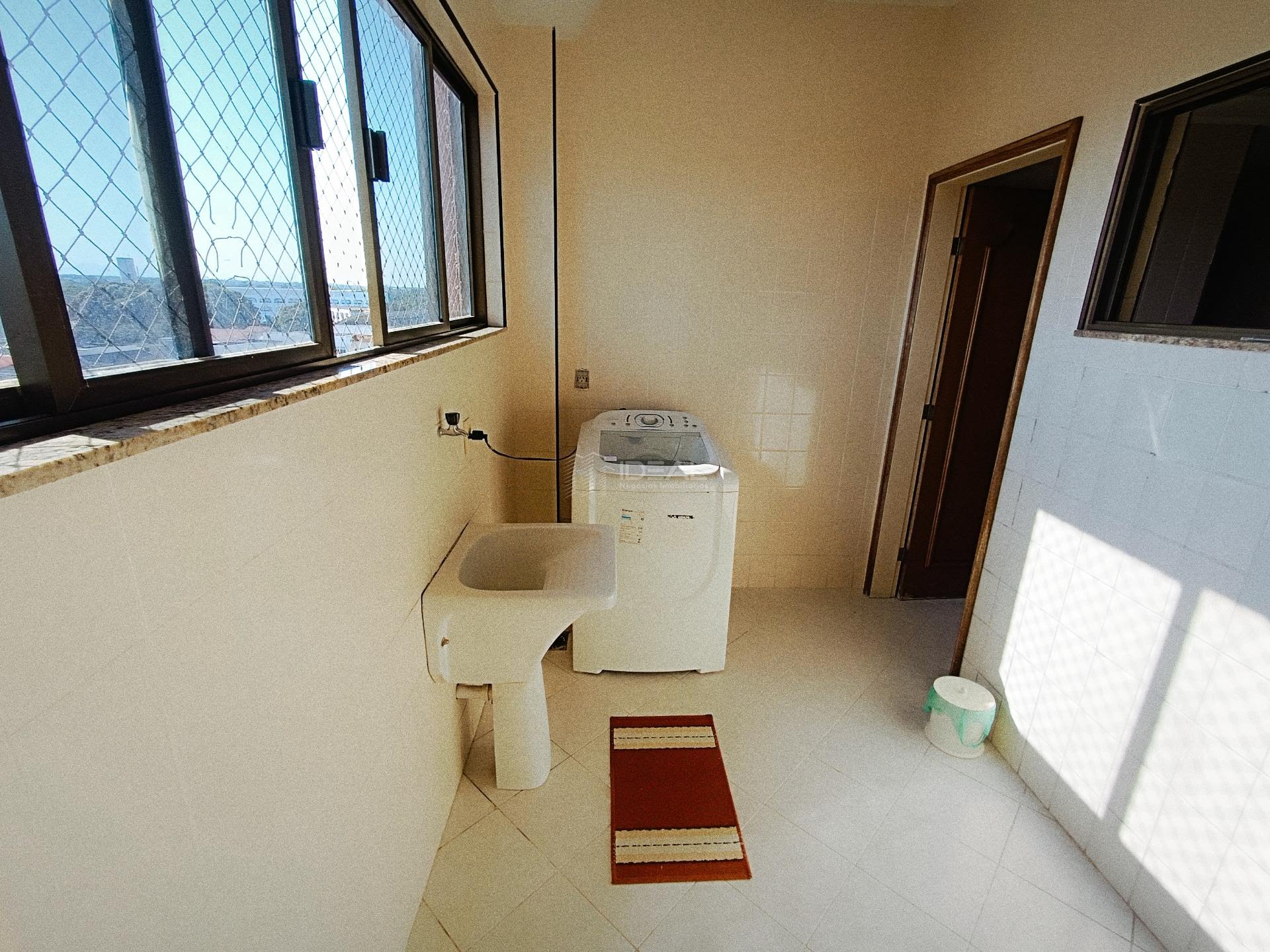 Apartamento à venda com 3 quartos, 1 suíte, 2 vagas e 199m² no Centro, Campos dos Goytacazes (RJ) — foto 2 de 23