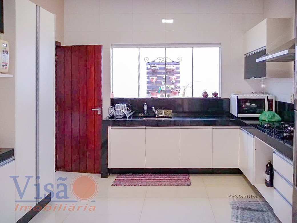 Casa à venda com 3 quartos, 1 suíte, 1 vaga e 250m² no Alto do Corrego, Paracatu (MG) — foto 16 de 30
